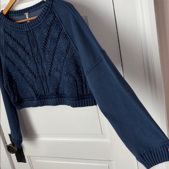 FREE PEOPLE SWEETNESS CROPPED SWEATSHIRT - Picture 4 of 10